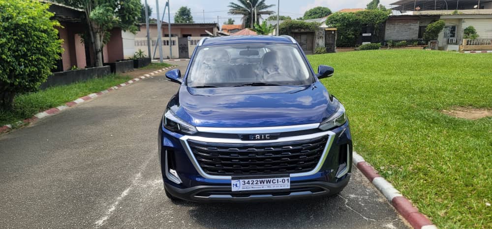 Location de véhicule Abidjan, Baic x35