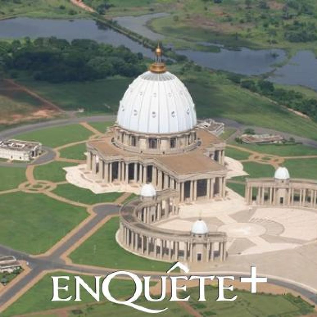 découvrez les marchés traditionnels de yamoussoukro, une immersion au cœur de la culture ivoirienne. flânez parmi les étals colorés, savourez des produits locaux et vivez une expérience authentique qui célèbre le patrimoine et l'artisanat de cette ville emblématique.