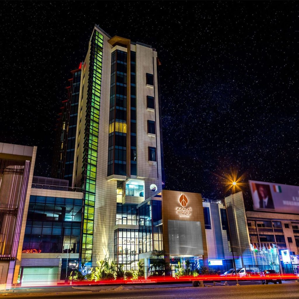 découvrez abidjan, la vibrante capitale économique de la côte d'ivoire, où tradition et modernité se rencontrent. explorez ses quartiers animés, savourez une cuisine délicieuse et plongez dans la culture riche de cette métropole dynamique.