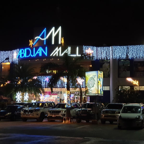 découvrez le meilleur du shopping à abidjan : des boutiques de mode tendance, des marchés animés et des centres commerciaux modernes. explorez la diversité des produits et profitez d'une expérience de shopping inoubliable dans la capitale économique de la côte d'ivoire.