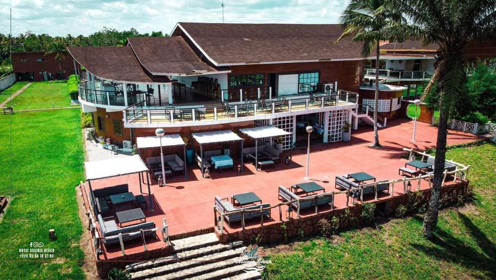découvrez l'histoire fascinante d'assinie, une ville côtière de la côte d'ivoire, célèbre pour ses plages de sable fin, son patrimoine culturel riche et son évolution au fil des siècles. plongez dans le passé d'assinie et explorez son rôle comme destination touristique et centre d'activités économiques.