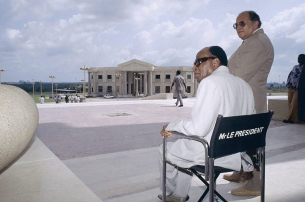 découvrez l'histoire fascinante de yamoussoukro, la capitale politique de la côte d'ivoire, qui allie traditions ancestrales et modernité. explorez son patrimoine culturel, ses monuments emblématiques, et les événements marquants qui ont façonné cette ville emblématique du pays.