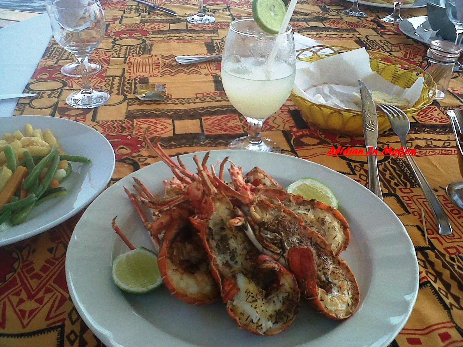 découvrez les meilleurs restaurants à assinie, offrant une délicieuse cuisine locale et internationale. profitez d'une ambiance unique en bord de mer et d'une expérience gastronomique inoubliable lors de votre séjour.