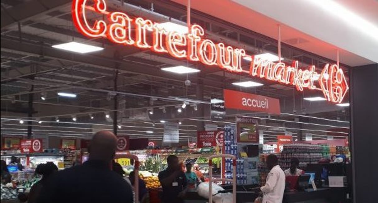 découvrez les meilleures adresses pour faire du shopping à abidjan. profitez d'une variété de boutiques, marchés et centres commerciaux pour dénicher des produits uniques et tendance dans la capitale économique de la côte d'ivoire.