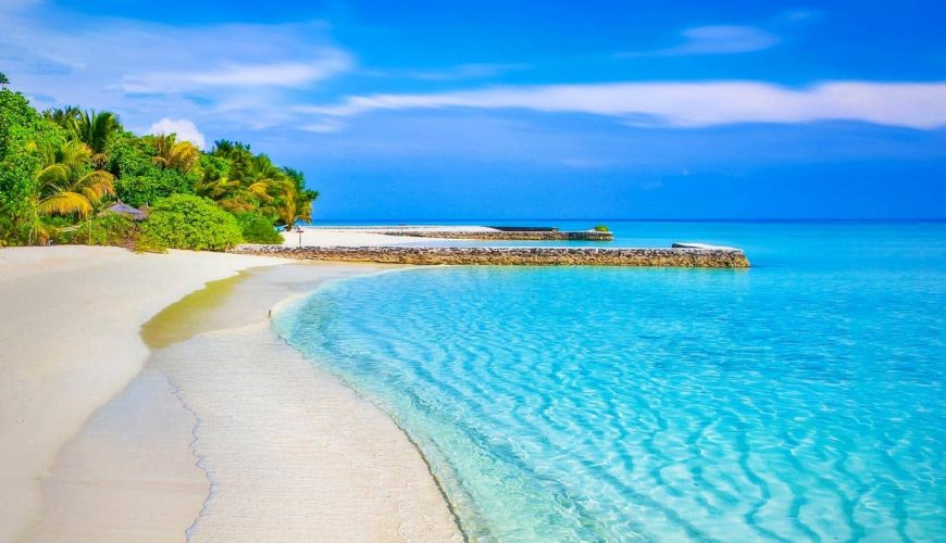 découvrez les trésors touristiques de la côte d'ivoire ! explorez ses plages paradisiaques, ses parcs nationaux riches en faune, et sa culture vibrante à travers ses marchés et ses festivals. une aventure inoubliable vous attend au cœur de l'afrique de l'ouest.