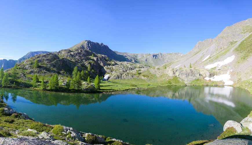 découvrez le tourisme durable sur la côte d'azur : alliez nature, respect de l'environnement et expériences authentiques. profitez de paysages époustouflants tout en préservant la beauté de cette région emblématique.