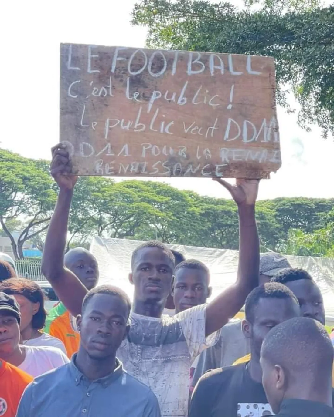 découvrez les aspirations de la côte d'ivoire pour la coupe du monde, un événement sportif majeur réunissant les meilleures équipes. suivez l'évolution de leur candidature et l'engouement des supporters pour encourager les éléphants vers la victoire sur la scène mondiale.