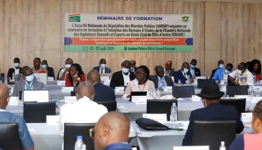 découvrez les services d'un animateur de séminaires professionnel en côte d'ivoire, capable de dynamiser vos événements et d'engager vos participants. bénéficiez d'une expertise locale pour créer des expériences mémorables et impactantes.