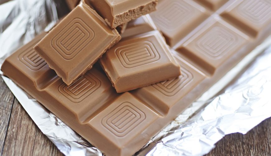 découvrez l'excellence du chocolat ivoirien à paris en 2024. une célébration des saveurs authentiques de la côte d'ivoire, mettant en avant des créations chocolatées uniques qui raviront vos papilles. plongez dans un univers gourmand riche en qualité et en tradition.