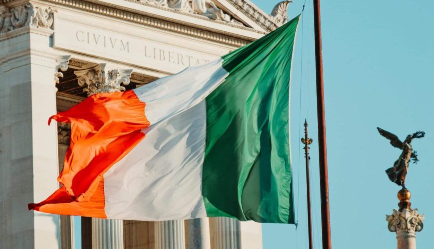 découvrez comment la côte d'ivoire attire l'attention de l'espagne grâce à ses opportunités économiques, ses richesses culturelles et ses liens bilatéraux croissants. explorez les raisons derrière cette attractivité et les avantages d'investir dans ce pays dynamique.