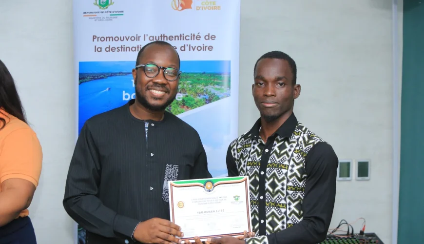 découvrez notre projet moderne dédié au tourisme en côte d'ivoire, mettant en avant les merveilles naturelles, la culture riche et l'hospitalité chaleureuse de ce pays. explorez des expériences uniques et innovantes qui redéfinissent le voyage en ivoirien.