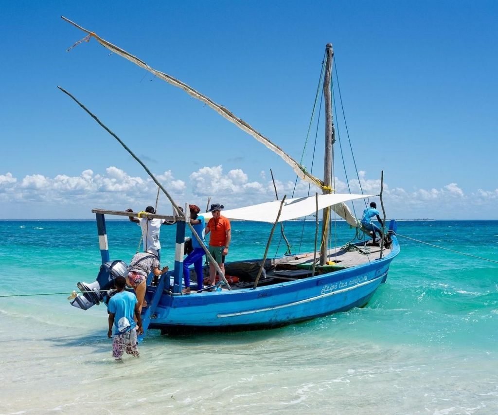 découvrez la côte d'ivoire, véritable étoile du tourisme en afrique, où des paysages à couper le souffle rencontrent une culture riche et diversifiée. explorez ses plages paradisiaques, ses parcs nationaux impressionnants et ses villes animées, tout en savourant la gastronomie locale et l'hospitalité de ses habitants.