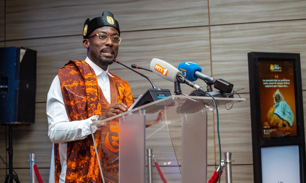 découvrez la richesse du tourisme en côte d'ivoire et son impact sur les industries culturelles. explorez les destinations incontournables, la diversité des patrimoines, et l'engouement croissant pour la culture ivoirienne. plongez dans une expérience unique où la tradition rencontre la modernité.