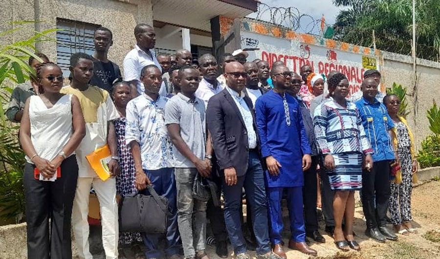 découvrez les services de remise d'actes administratifs pour le tourisme à abidjan-sud. facilitez vos démarches et profitez pleinement de votre séjour grâce à une assistance adaptée à vos besoins. visitez notre site pour en savoir plus !